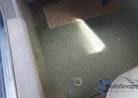 2008 Mercedes-Benz C 300 Luxury from USA, damaged, VIN WDDGF54X38R017289